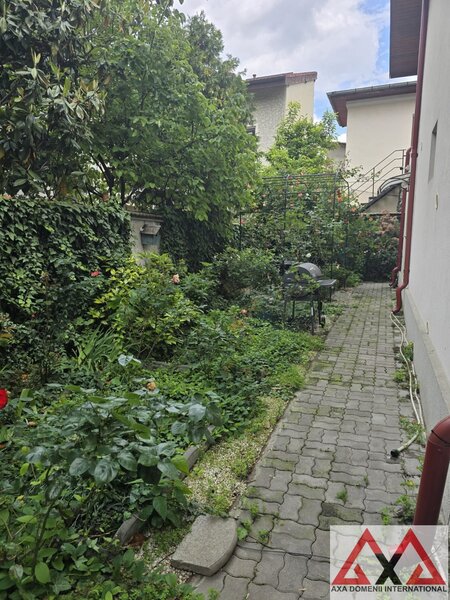 Vatra Luminoasa, parc Nichita Stanescu, casa, teren 180 mp